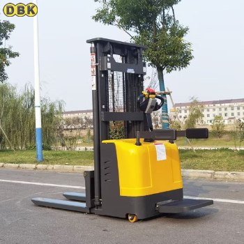 Xe nâng điện đứng lái 2 tấn - 2.5m